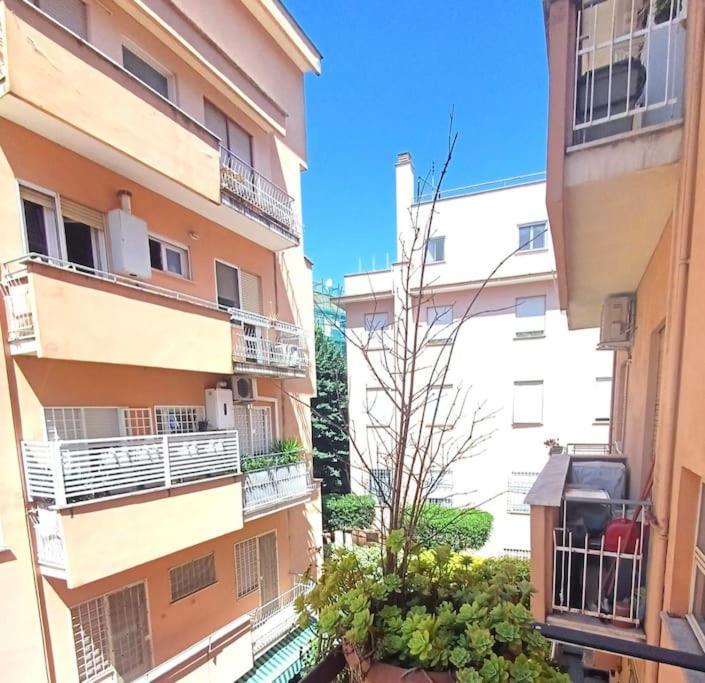 Casa Vacanze Cimone 70 Roma Exterior foto